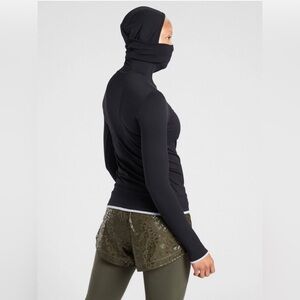 NWT Athleta Flurry Balaclava Seamless Hoodie 
Black, Large